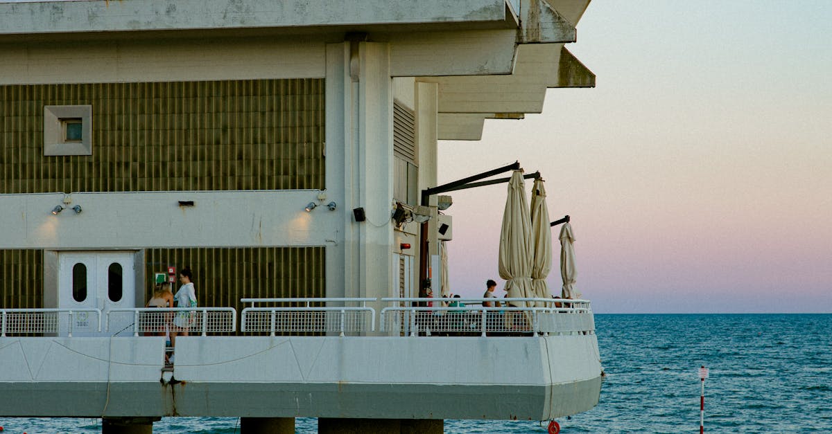 Top Local Fast Food Spots for Quick Bites